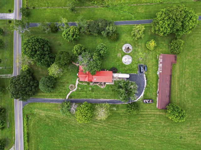 1705 Open Range Rd, Crossville, TN 38555