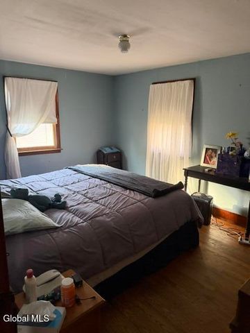 6 New Street, South Glens Falls, NY 12803