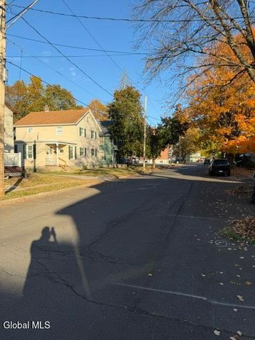 6 New Street, South Glens Falls, NY 12803