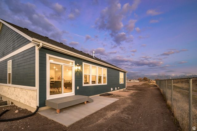 6717 W SMITHSON CIR #114, West Valley City, UT 84128