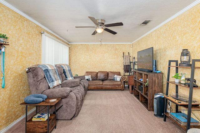 23548 Fm 121, Gunter, TX 75058