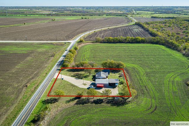 23548 Fm 121, Gunter, TX 75058