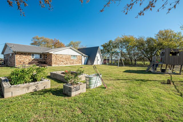 23548 Fm 121, Gunter, TX 75058