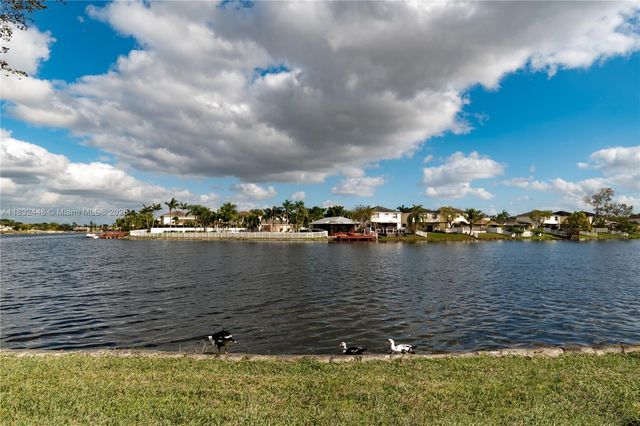 1239 NW 122nd Ter, Pembroke Pines, FL 33026