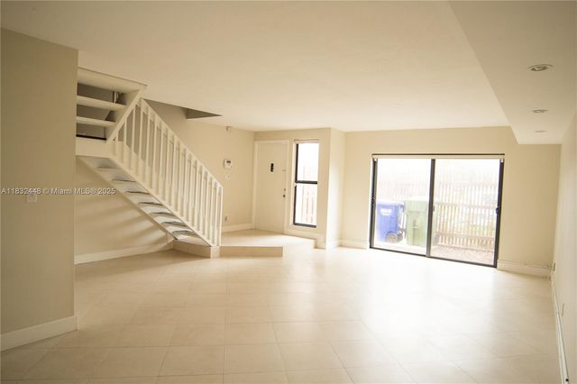 1239 NW 122nd Ter, Pembroke Pines, FL 33026