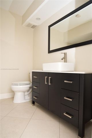 1239 NW 122nd Ter, Pembroke Pines, FL 33026