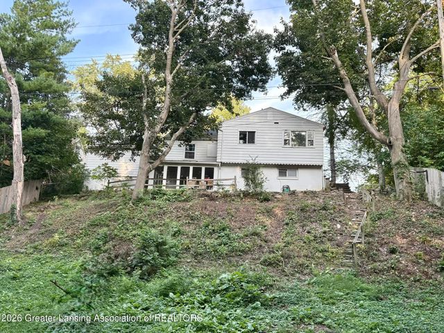 2617 Edgebrook Drive, Lansing, MI 48906