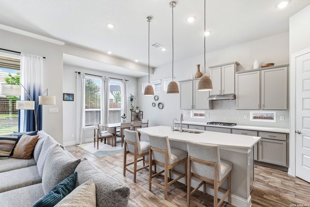 12452 Upton Park, San Antonio, TX 78253