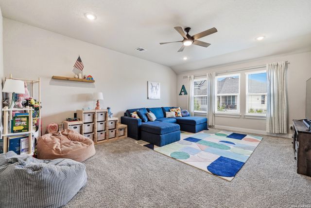 12452 Upton Park, San Antonio, TX 78253