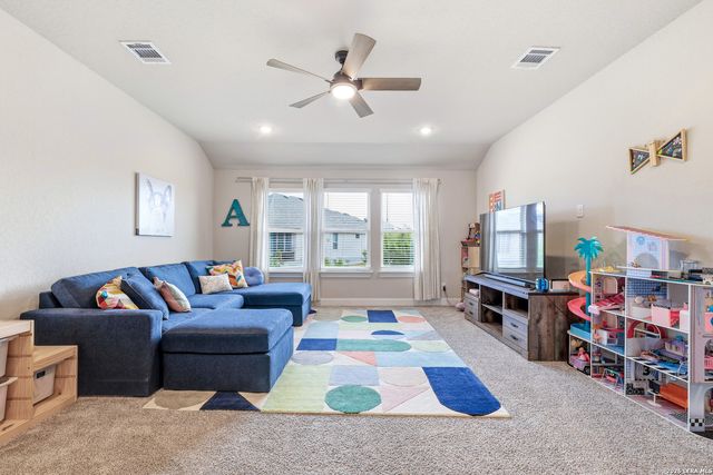 12452 Upton Park, San Antonio, TX 78253