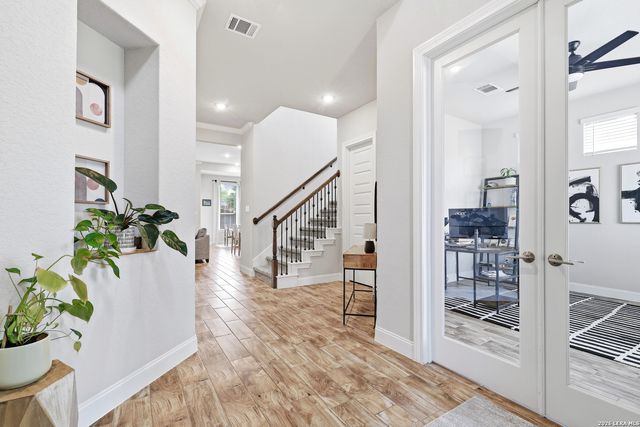 12452 Upton Park, San Antonio, TX 78253