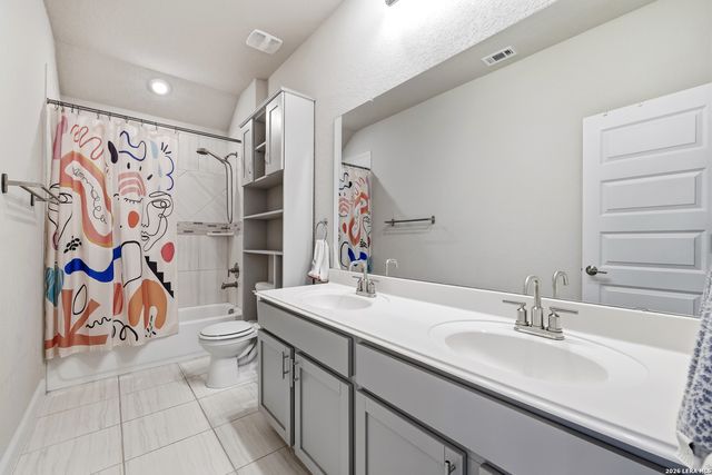 12452 Upton Park, San Antonio, TX 78253