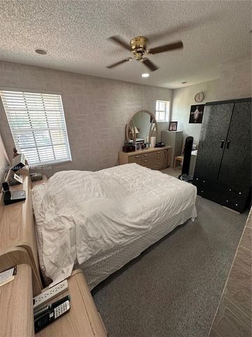 4852 NW 19th St, Coconut Creek, FL 33063