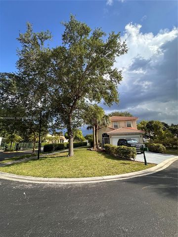 4852 NW 19th St, Coconut Creek, FL 33063