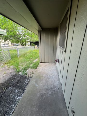 3108 Stanford Street A, Greenville, TX 75401