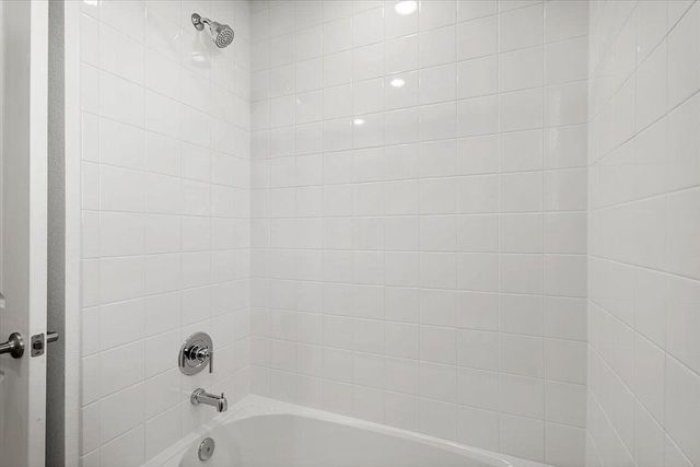 2517 Violet Theo LN, Round Rock, TX 78665