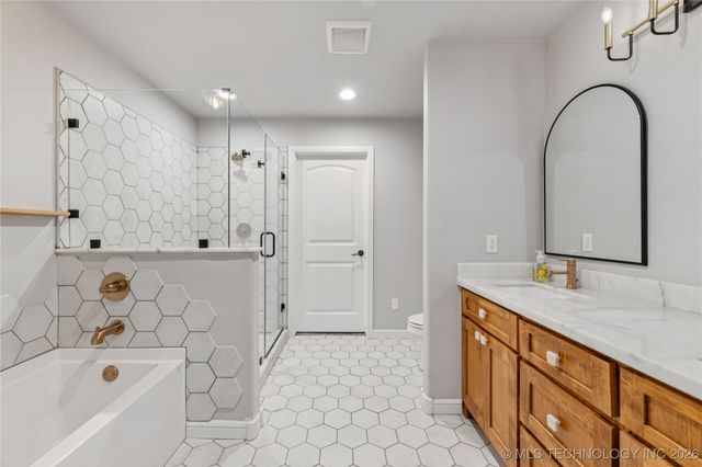 10556 Cross Oaks Drive, Skiatook, OK 74070