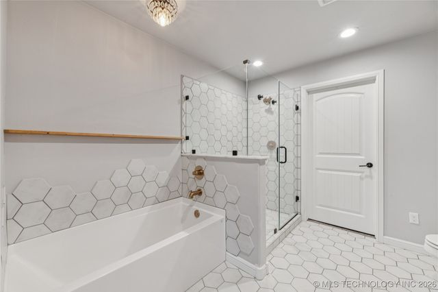 10556 Cross Oaks Drive, Skiatook, OK 74070