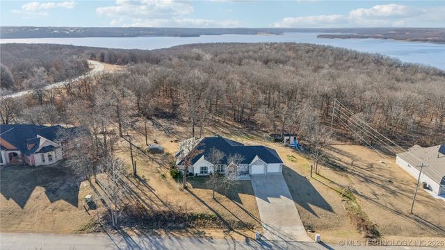 10556 Cross Oaks Drive, Skiatook, OK 74070