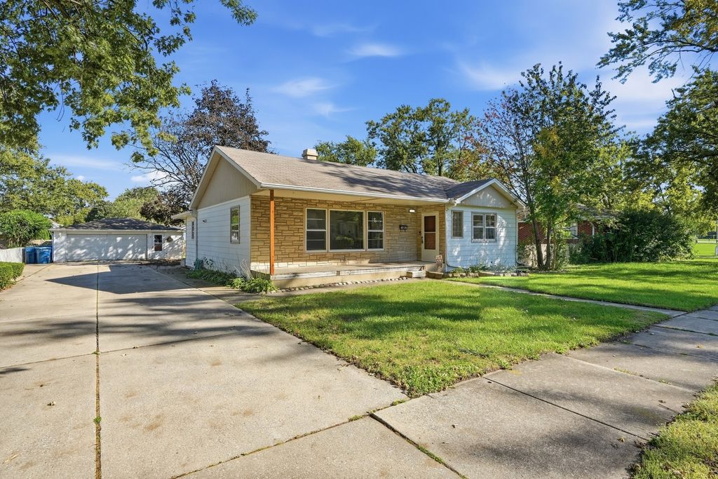 3443 PHILLIPS Avenue, Steger, IL 60475 — exterior