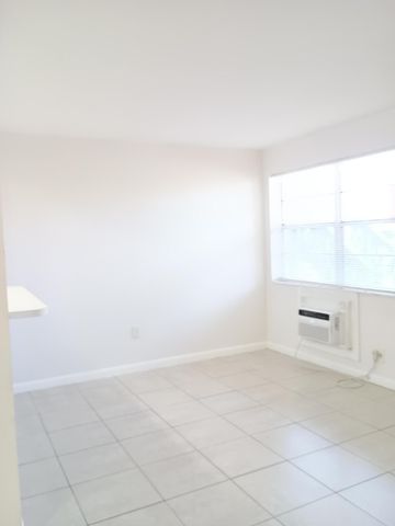 126 Cleveland Street 3, Lake Worth Beach, FL 33461