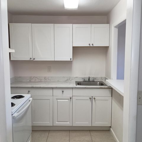 126 Cleveland Street 3, Lake Worth Beach, FL 33461