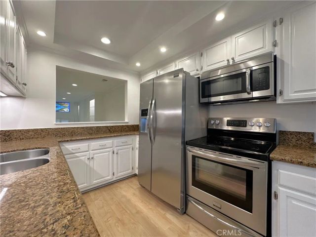 938 Palo Verde Avenue, Long Beach, CA 90815