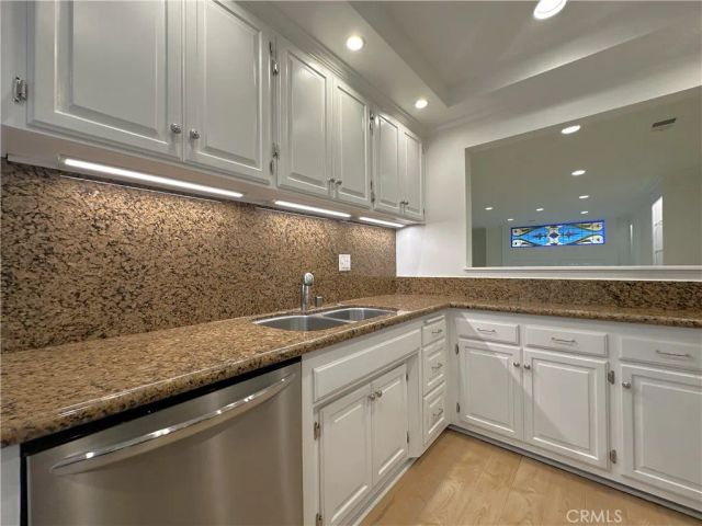 938 Palo Verde Avenue, Long Beach, CA 90815