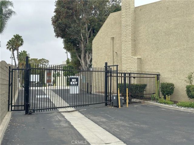 938 Palo Verde Avenue, Long Beach, CA 90815