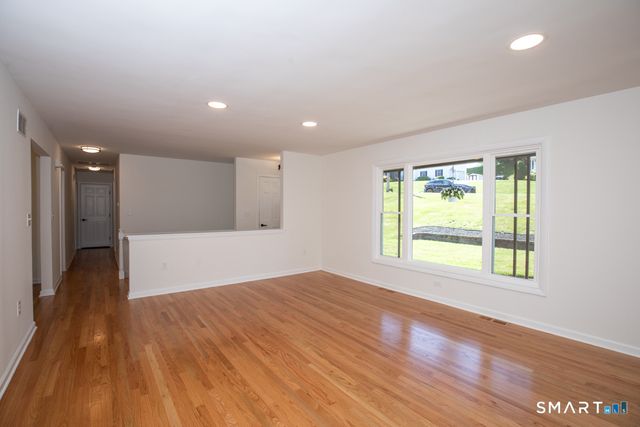 44 Farm Hill Road, Wallingford, CT 06492