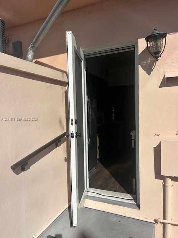 1785 Calais Drive 5, Miami Beach, FL 33141