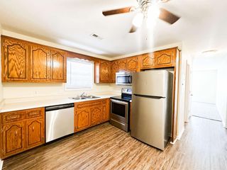 120 Ballygar St Apt D, Clarksville, TN 37043