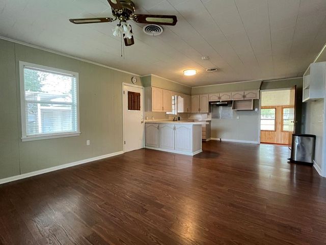 507 Beaufort Street, Welsh, LA 70591