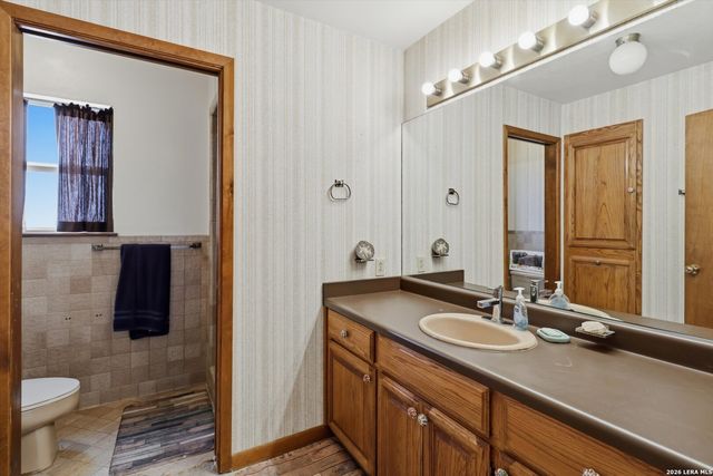 570 Rimrock Pass, Canyon Lake, TX 78133