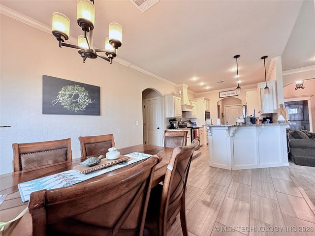 7004 S 4th Street W, Muskogee, OK 74401