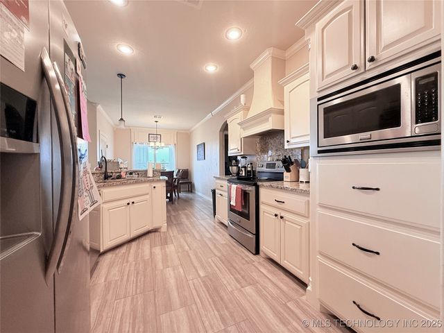 7004 S 4th Street W, Muskogee, OK 74401