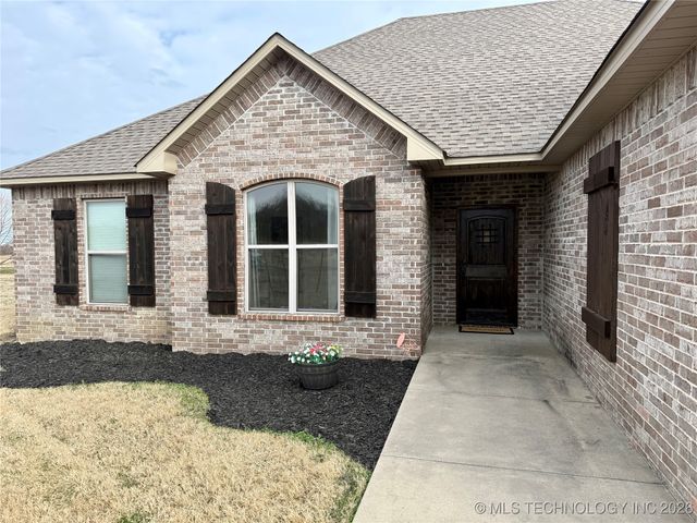 7004 S 4th Street W, Muskogee, OK 74401