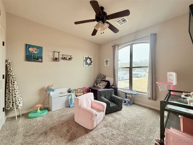 7004 S 4th Street W, Muskogee, OK 74401