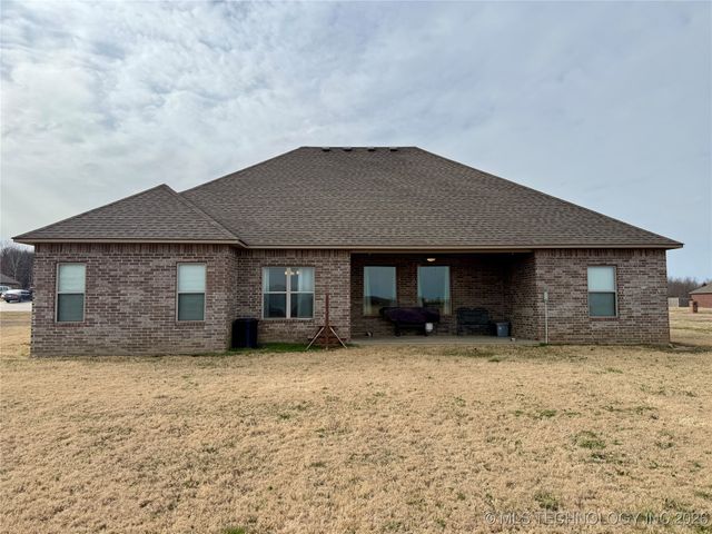 7004 S 4th Street W, Muskogee, OK 74401