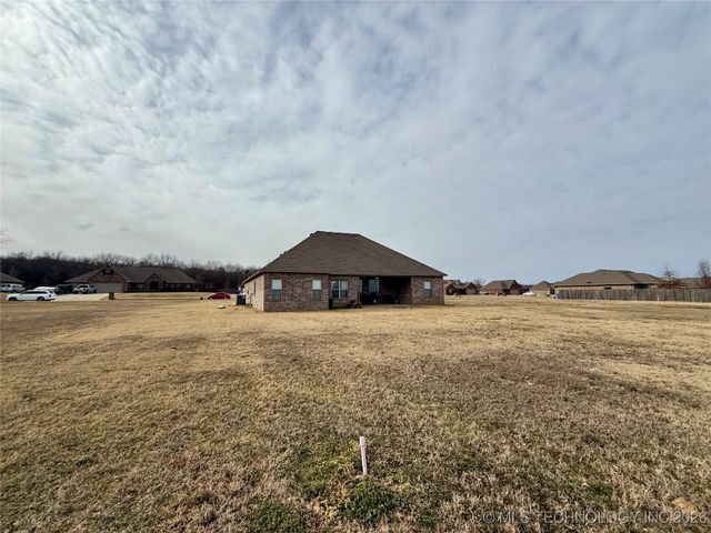 7004 S 4th Street W, Muskogee, OK 74401