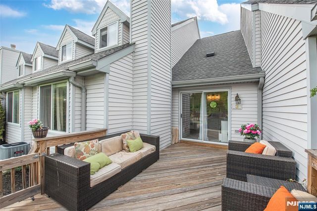 3 Freedom Court, Montville Township, NJ 07045