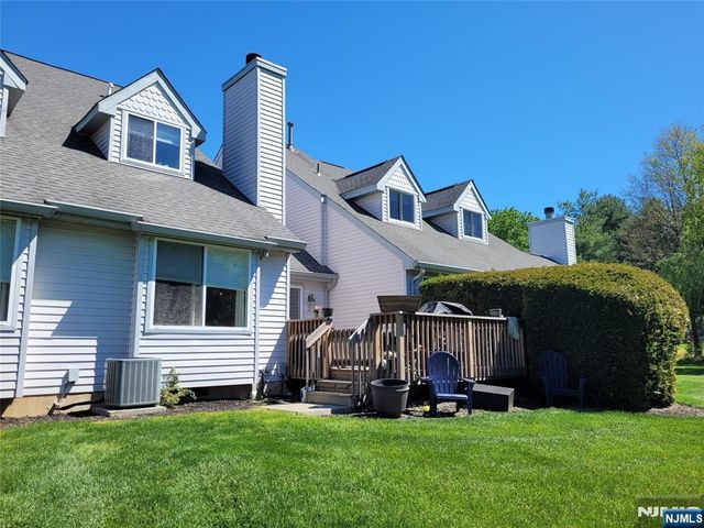 3 Freedom Court, Montville Township, NJ 07045