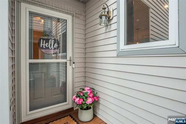 3 Freedom Court, Montville Township, NJ 07045