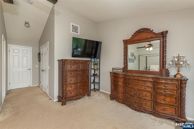 3 Freedom Court, Montville Township, NJ 07045