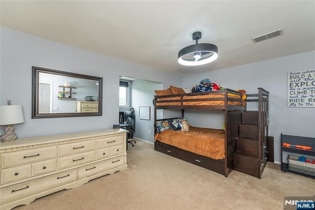 3 Freedom Court, Montville Township, NJ 07045