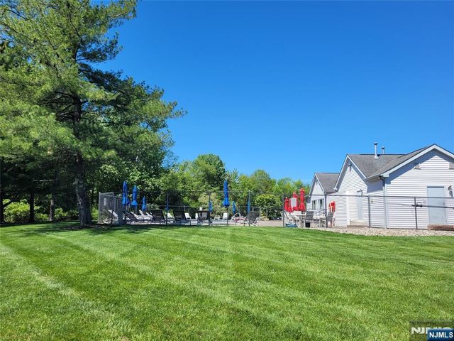 3 Freedom Court, Montville Township, NJ 07045