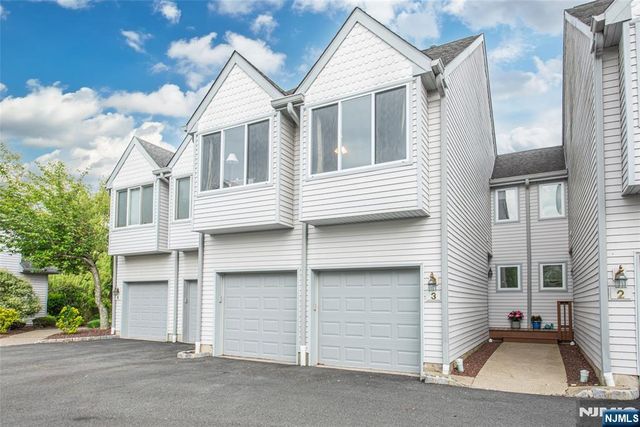 3 Freedom Court, Montville Township, NJ 07045