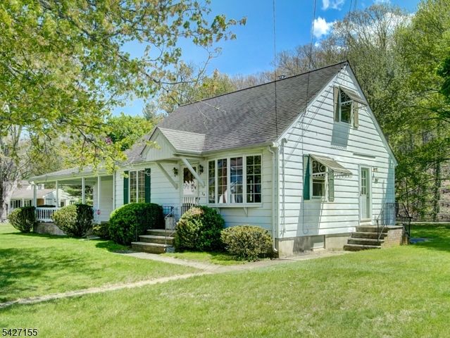 24 George St, Mine Hill Twp., NJ 07803