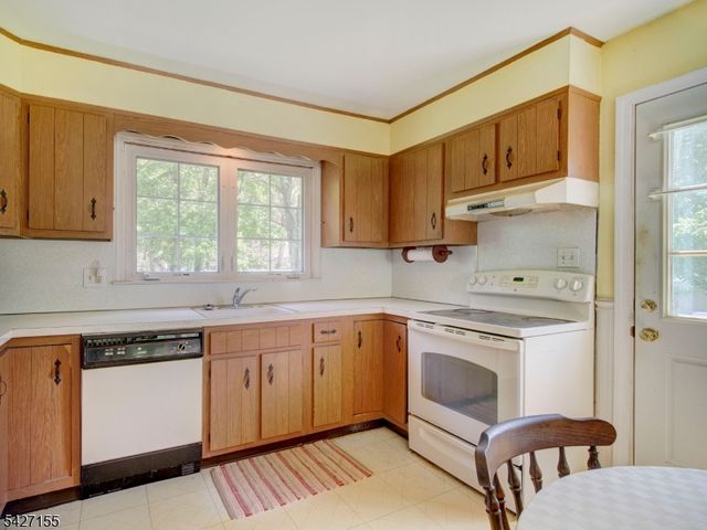 24 George St, Mine Hill Twp., NJ 07803