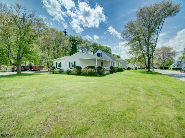 24 George St, Mine Hill Twp., NJ 07803